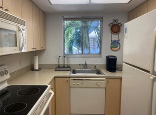 125 5th Ave NE APT 250, Saint Petersburg, FL 33701