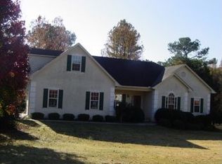 110 Jenny Ct, Fayetteville, GA 30215