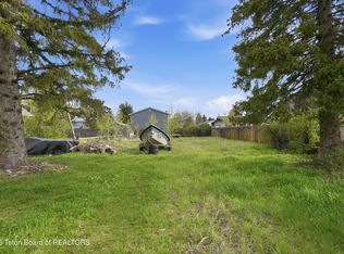 160 E Wallace Ave, Driggs, ID 83422