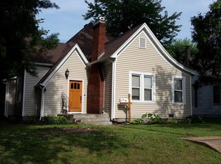 206 Jefferson Ave, Crystal City, MO 63019
