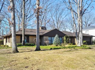 1448 Cloverdale Ave, Highland Park, IL