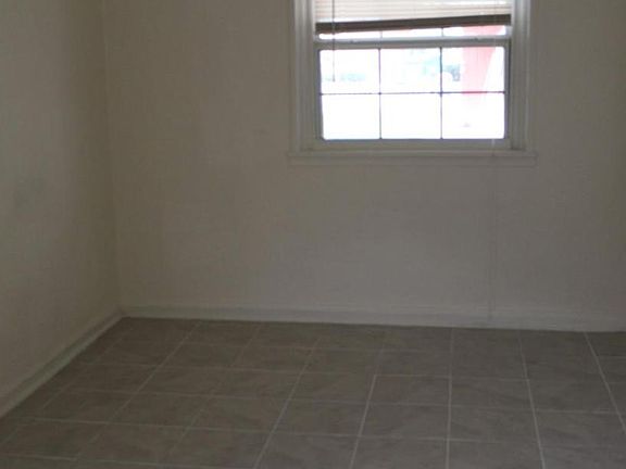 4th image of 1450 Franklin St APT 2