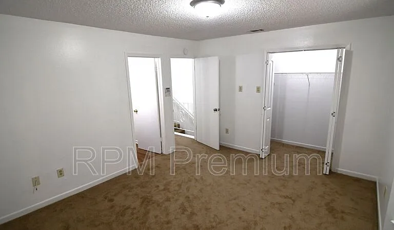 1795 Boulevard De Province #A — Photo 15