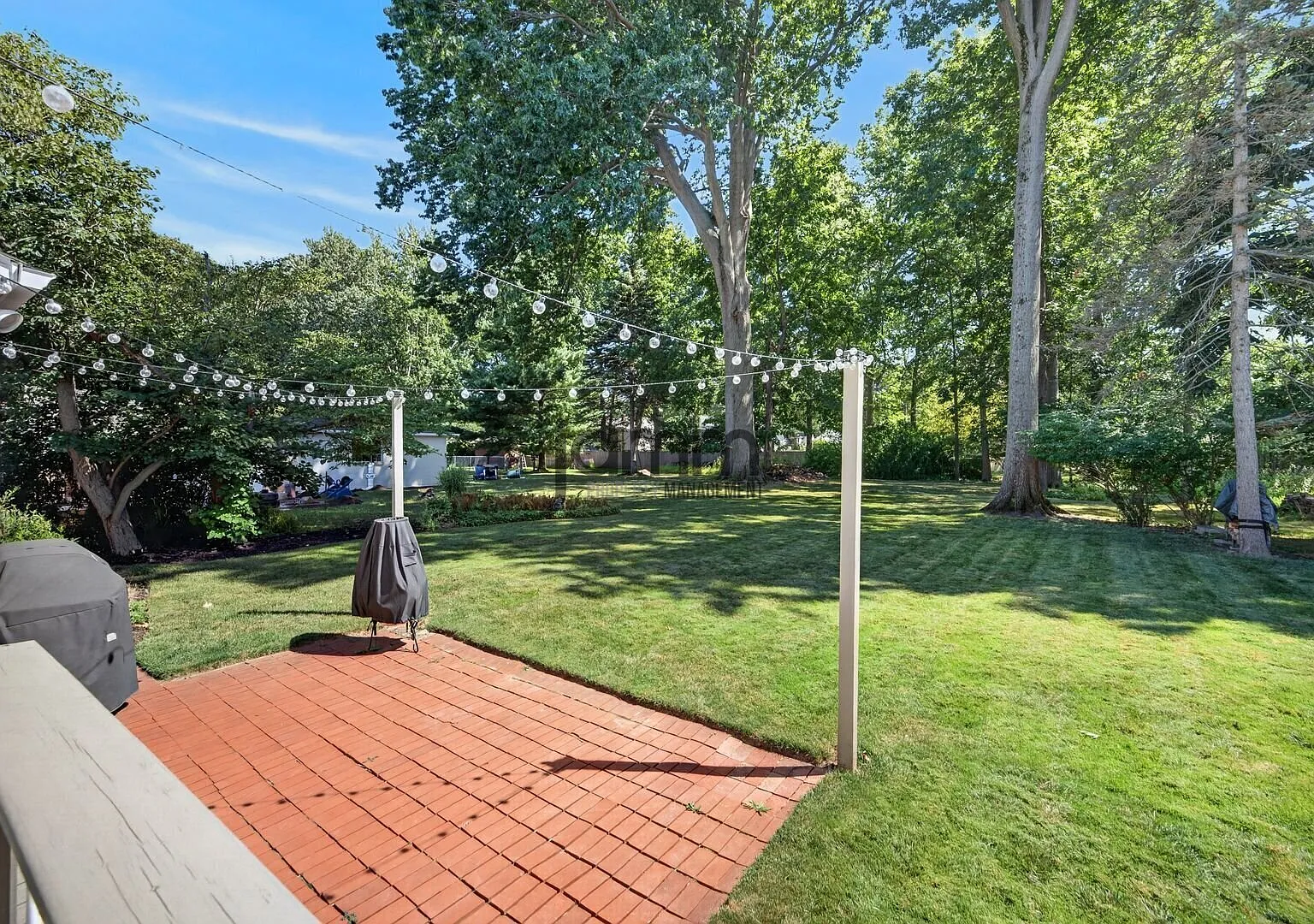 Coming Soon! Stunning 3 Bed, 1.5 Bath Home In North Olmsted — Photo 2