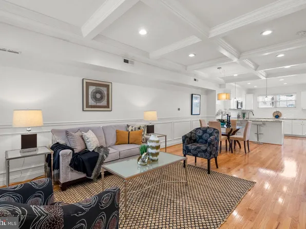 925 Decatur St NW, Washington, DC 20011