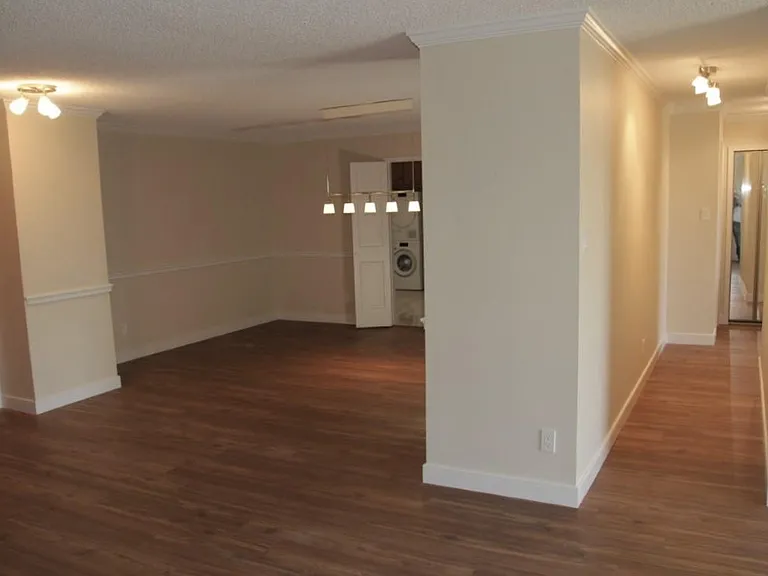 1800 Old Meadow Rd #806 — Photo 13