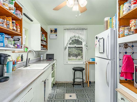 5th image of 1317 E Kiernan Ave