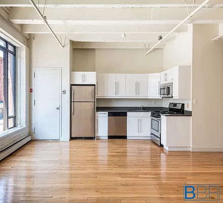 Rented by Brooklyn Bridge | media 4
