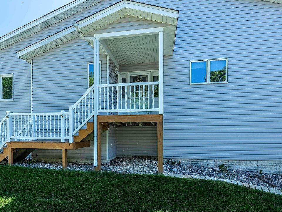 16 Lighthouse Ln, Hampton, IL 61256 Zillow