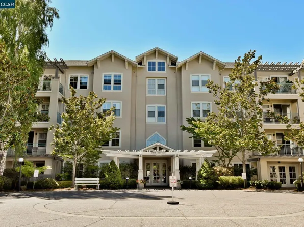 1840 Tice Creek Dr APT 2217, Walnut Creek, CA 94595