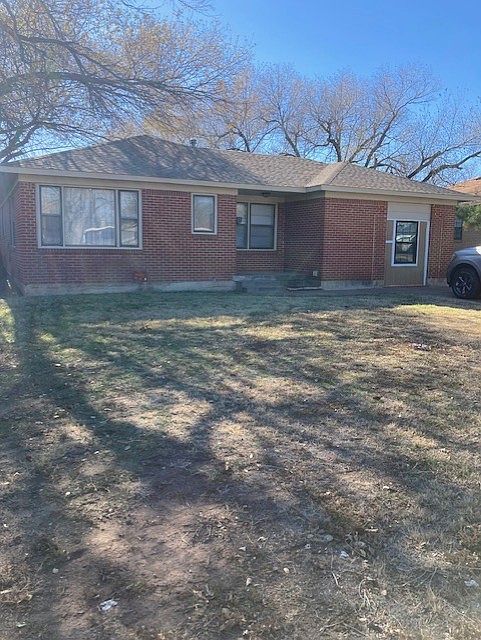 1st image of 5121 Westgate Dr