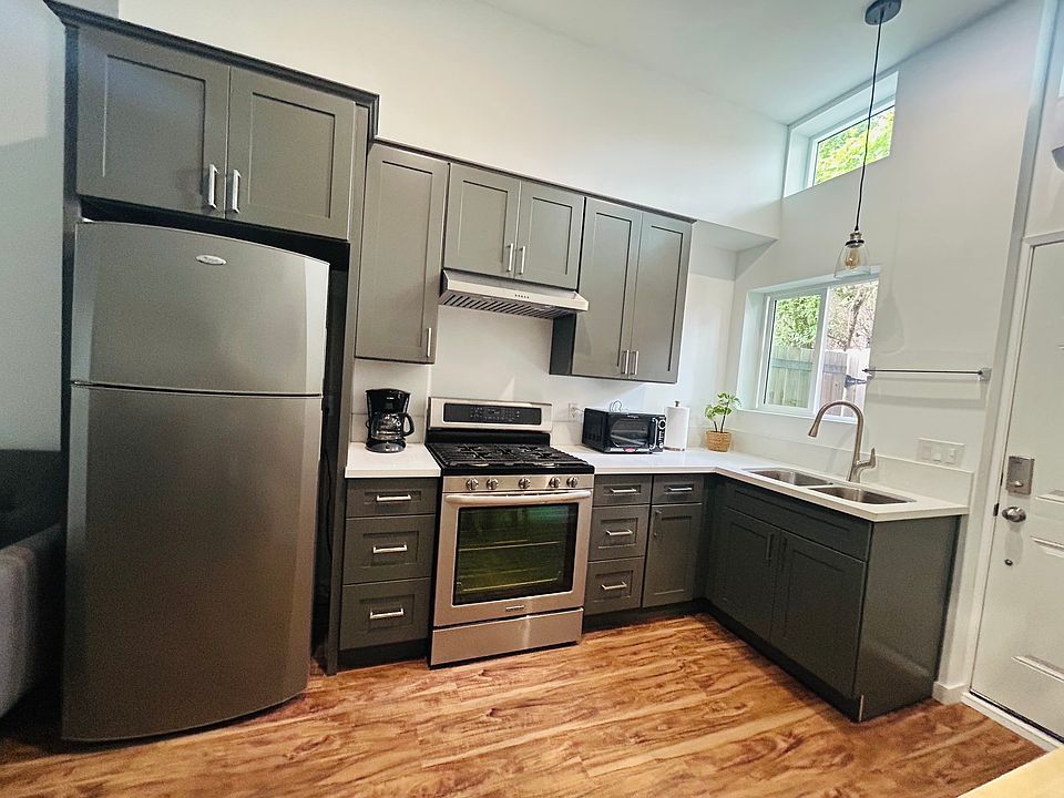 1st image of 5413 W 118th St #1