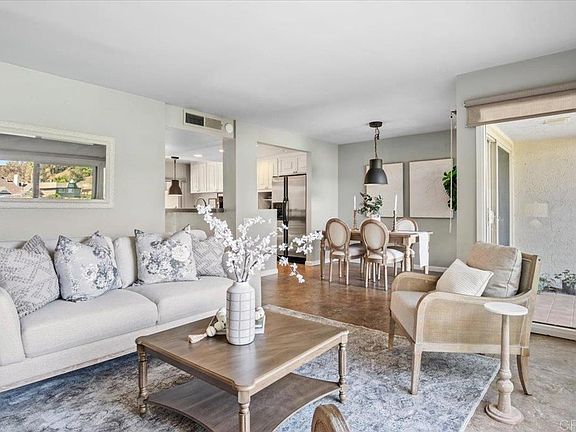 4th image of 213 Via Osuna