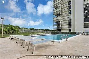 10600 S Ocean Dr #2 — Photo 30