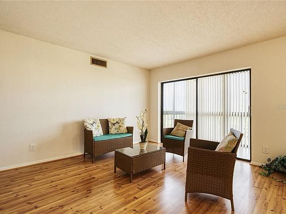 3rd image of 2900 Cove Cay Dr Unit 7G