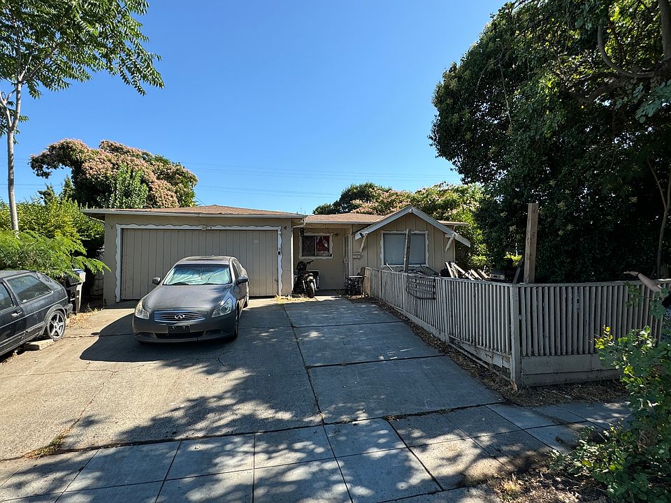 1st image of 341 El Cajon Dr Studio B