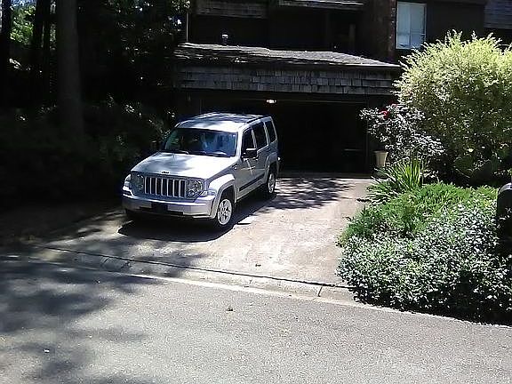 2nd image of 3527 Gleneagles Dr