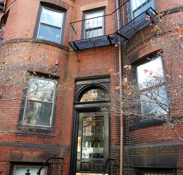 The Blackstone on Beacon — Photo 28