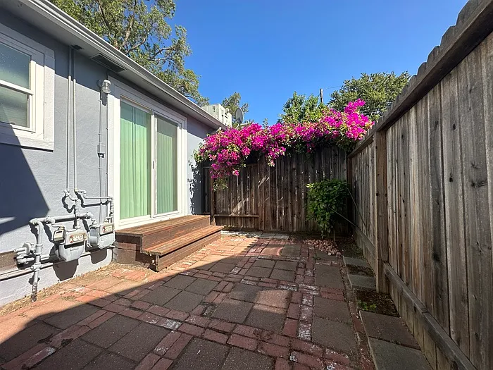 45 Aiken Way — Photo 25