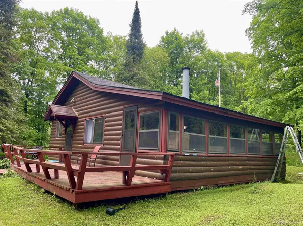 90 Green Rd, Michigamme, MI 49861