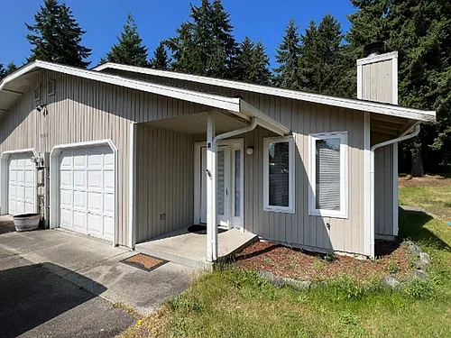 9023 Steilacoom Rd SE Photo 1
