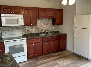 456 Hazard Ave #456, Enfield, CT 06082