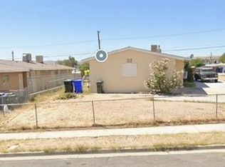 1012 E Navajo St, Barstow, CA 92311