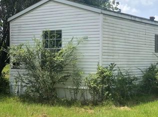 997 Gumpond Beall Rd, Lumberton, MS 39455