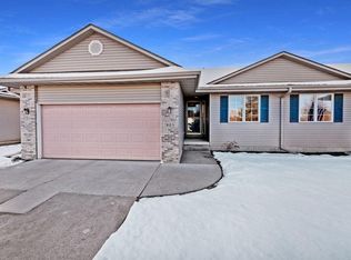 905 NE 5th St, Ankeny, IA 50021