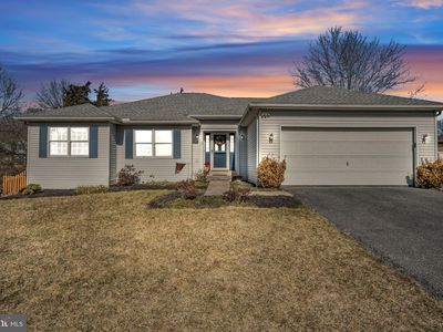 15 Nancy Lopez Ln, Etters, PA, 17319