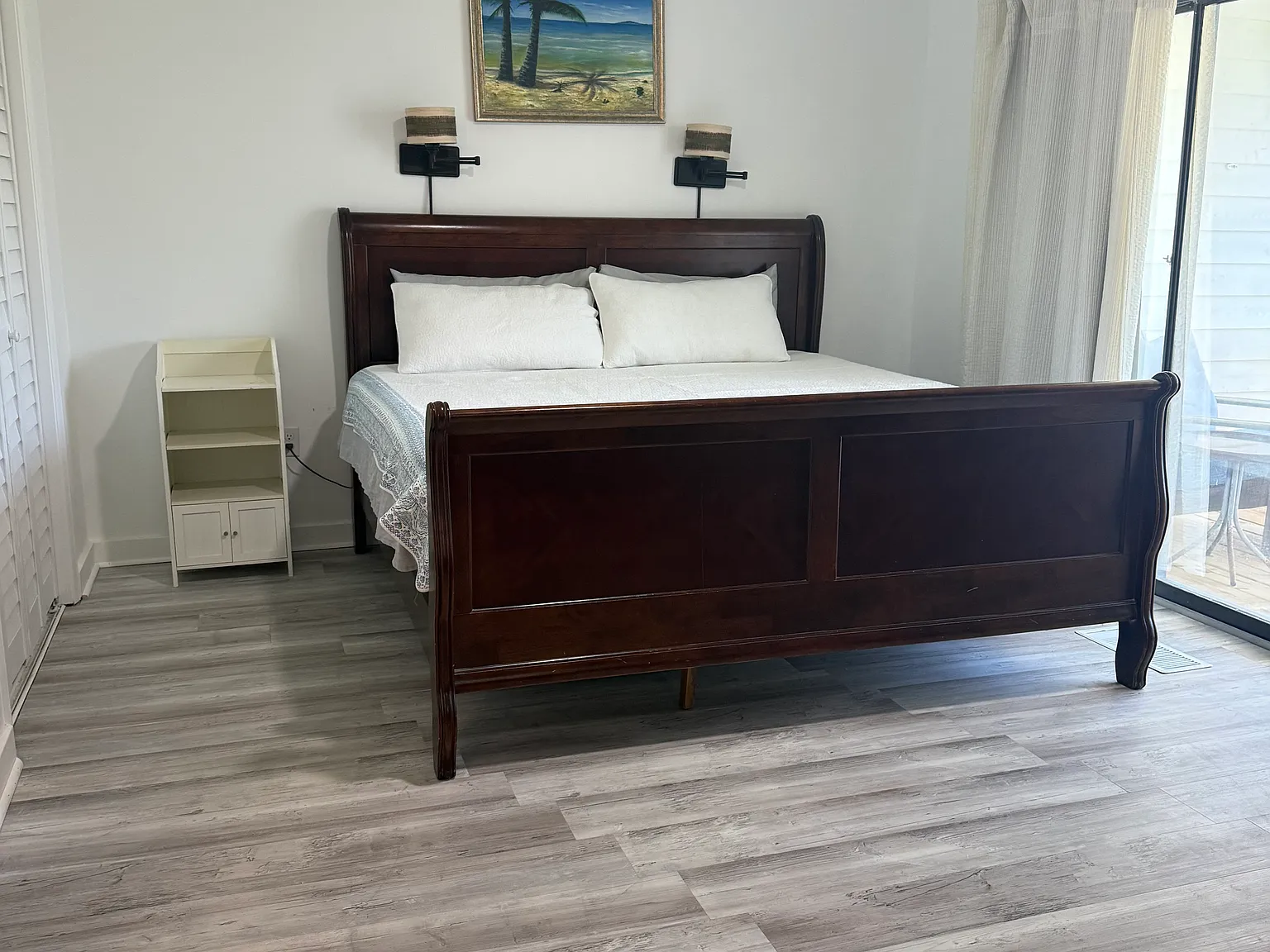 2 bed, 2.5 bath, 1296 sqft, $3,000 — Photo 3