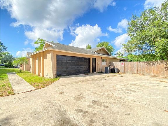 4th image of 109 Hillcrest Dr