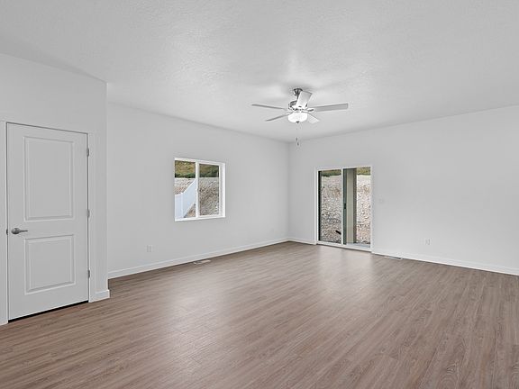 3rd image of 7247 N Bald Eagle Way