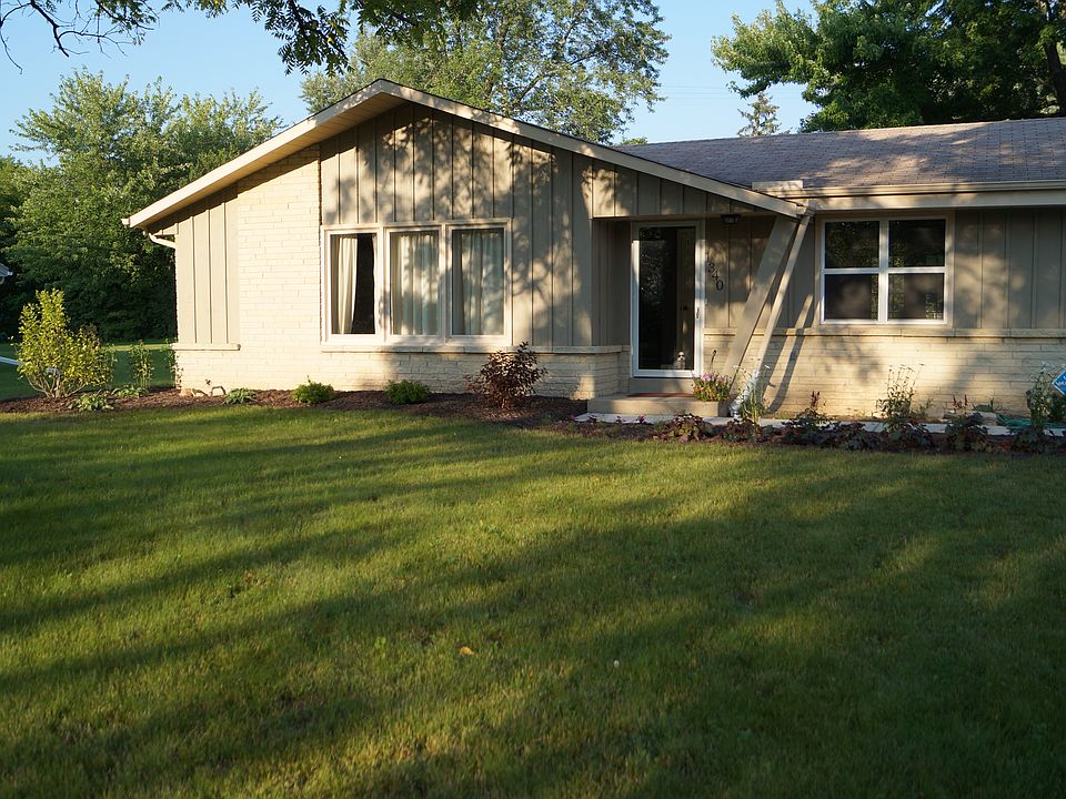 1st image of 1340 Lois Ave