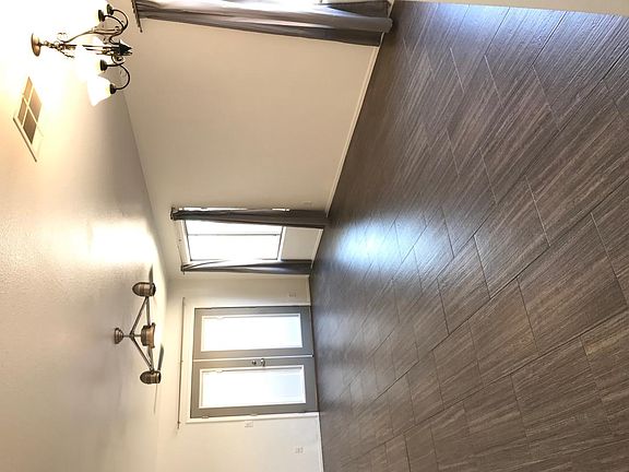 4th image of 16736 N 160th Ave