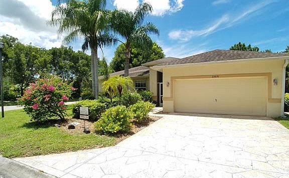 4th image of 25651 Old Gaslight Dr