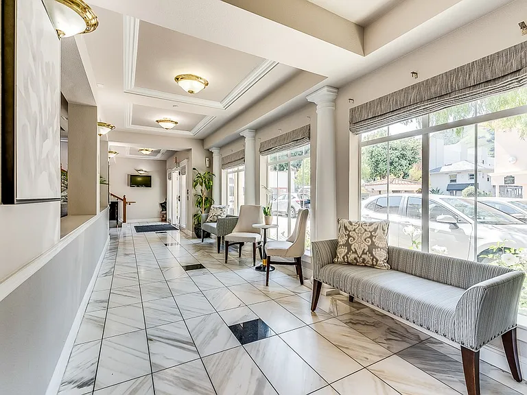 Avila Apartments in Downtown SLO — Photo 4