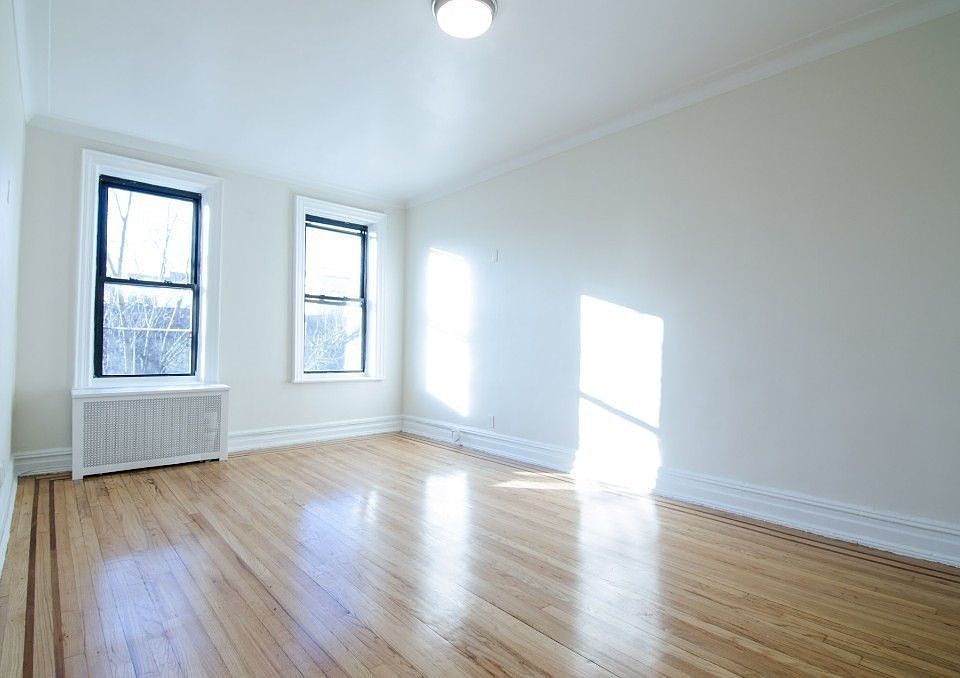 1st image of 3725 81st St #5I