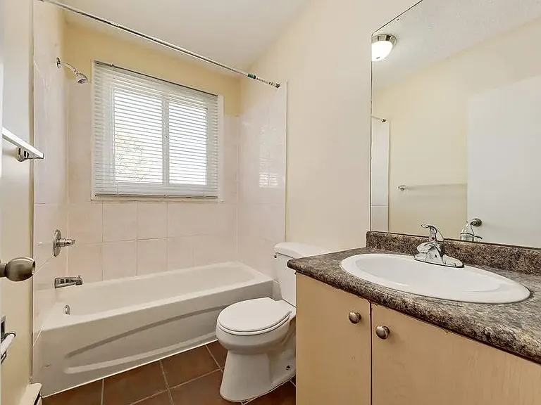 10637 105th St NW #102 — Photo 5
