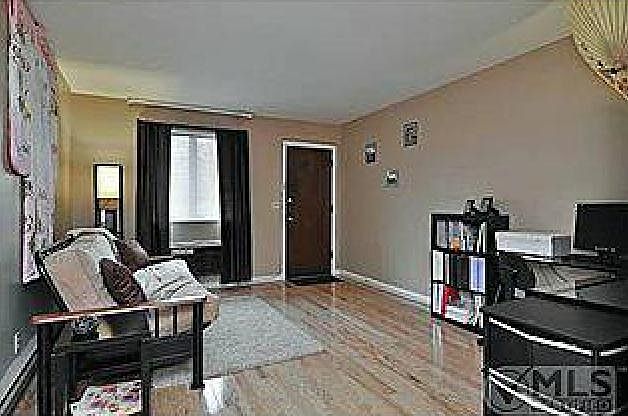 1st image of 2134 Fairfax Ave APT D4