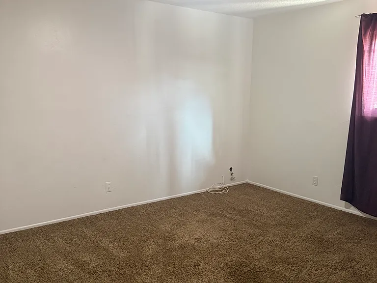 6012 Hesketh Dr — Photo 3