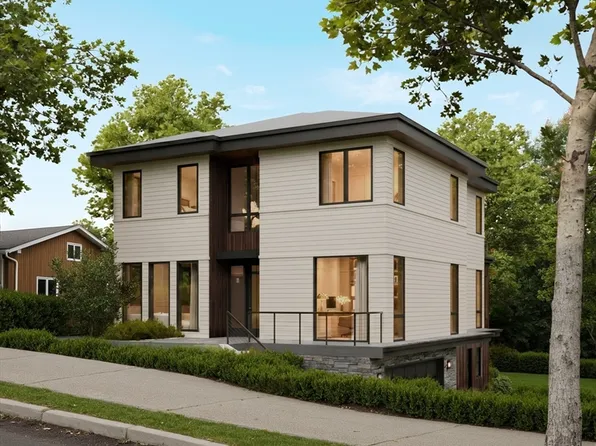 30 Dorr Rd, Newton, MA 02458