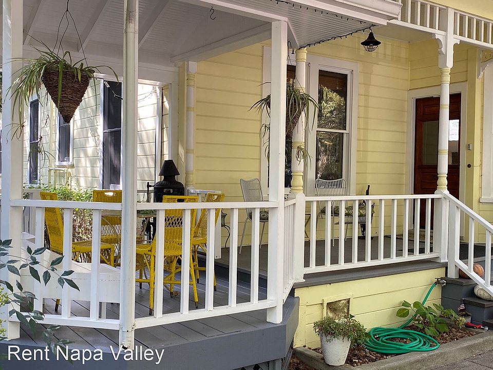 1307 Cedar St Calistoga, CA Zillow Apartments for Rent in Calistoga