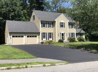 52 Arrowwood St, Methuen, MA 01844
