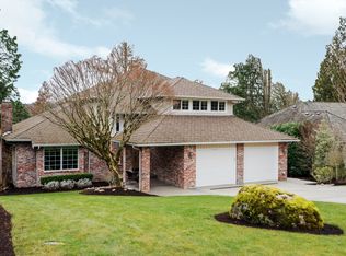 14239 209th Ave NE, Woodinville, WA 98077