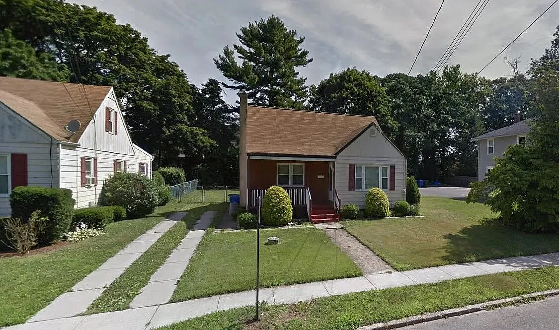 415 Victoria Street - 1 — Photo 1