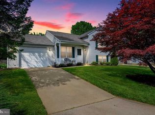 1050 Berkley Dr, Sykesville, MD 21784