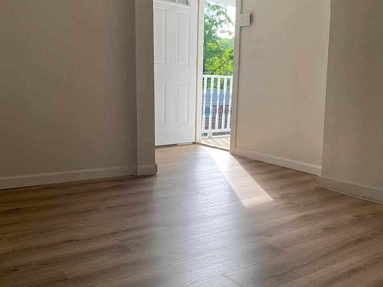 61 Pointview Rd #1 — Photo 8