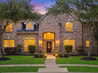 11710 Oakshield Ln, Cypress, TX 77433