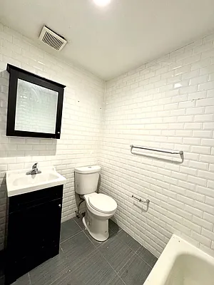 Rented by Pear NYC LLC | media 21